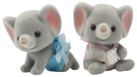 Sylvanian Families Elephant - Peanut and Nana Trunk