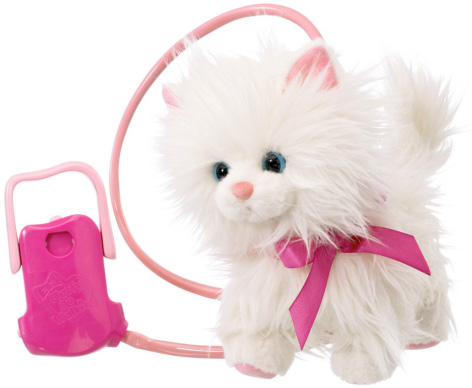 Cassie Goes Catwalk - The Animatronic Toy Cat from Animagic