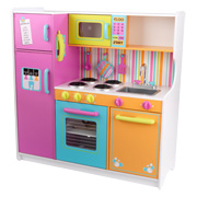 Deluxe Big and Bright Kitchen